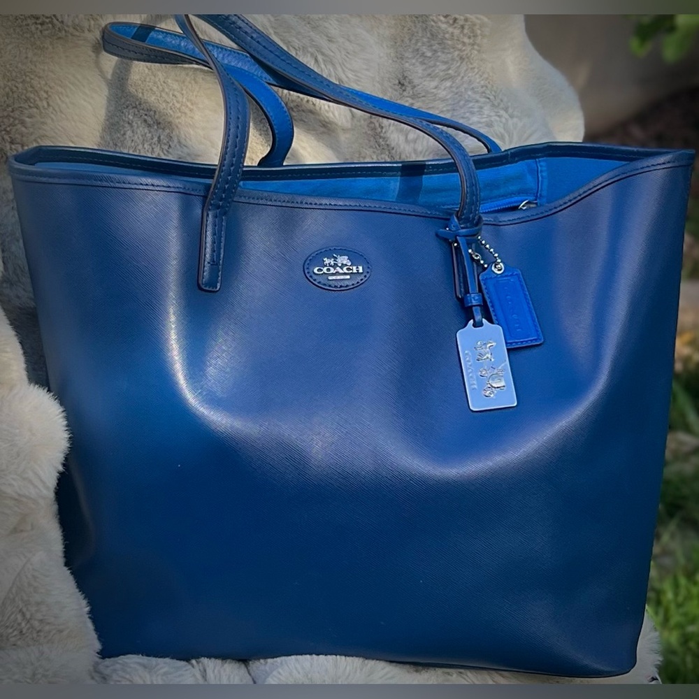Coach Blue Leather Tote Bag With Original Hang Tags